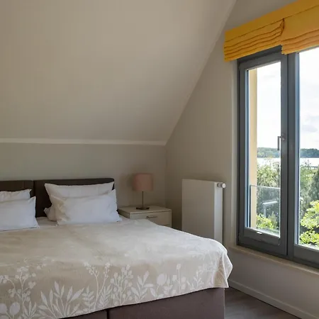 Ostsee - Reetdachhaus Nr 7 