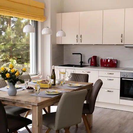 Ostsee - Reetdachhaus Nr 7 